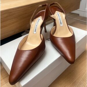 Manolo blahnik Carolyne Luggage Heels Shoes Slibgback  37